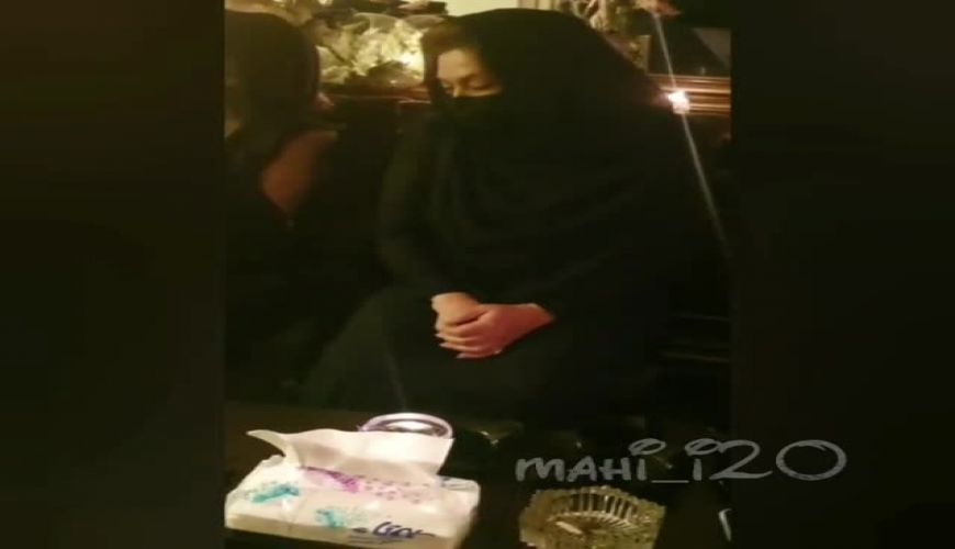 مراسم هفتم پدر نسرین مقانلو و گریه های سوزناک خانم بازیگر