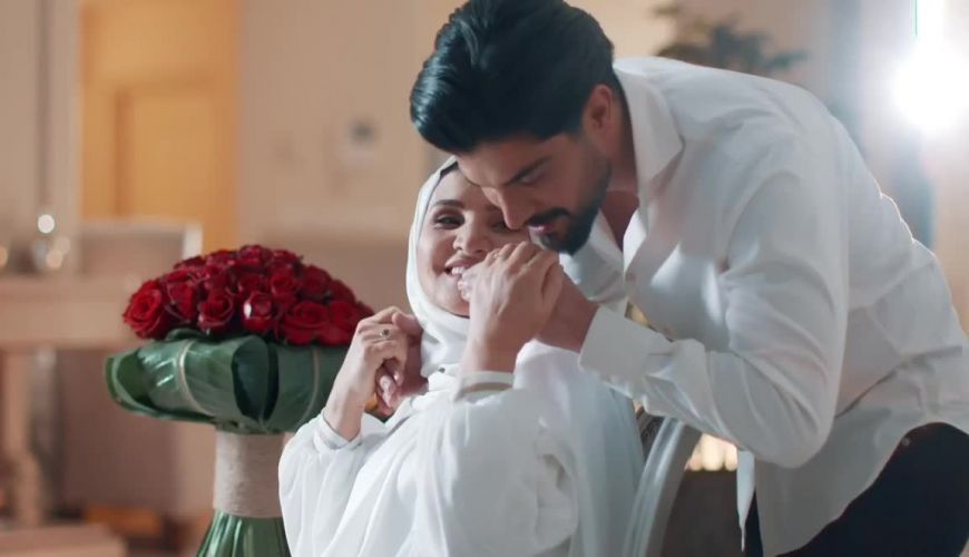 ویدیو احساسی سینا مهراد بازیگر آقازاده برای مادرش