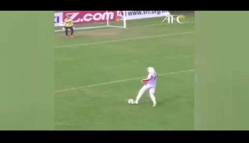 تمجید AFC فارسی از زهرا قنبری فوتبالیست زن ایران در اینستاگرام