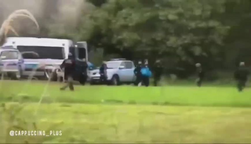 کلیپی پربازدید از یک نماینده پارلمان لهستان  در تلاش برای فرار از دست پلیس 