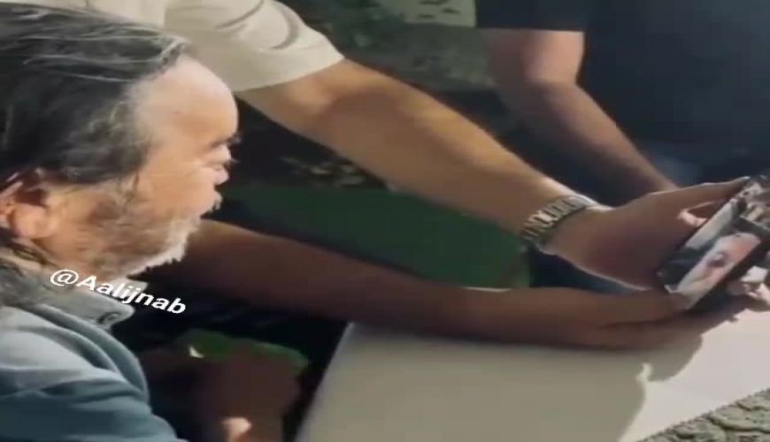 تماس تصویری بهروز وثوقی بازیگر خارج نشین با اسدالله یکتا