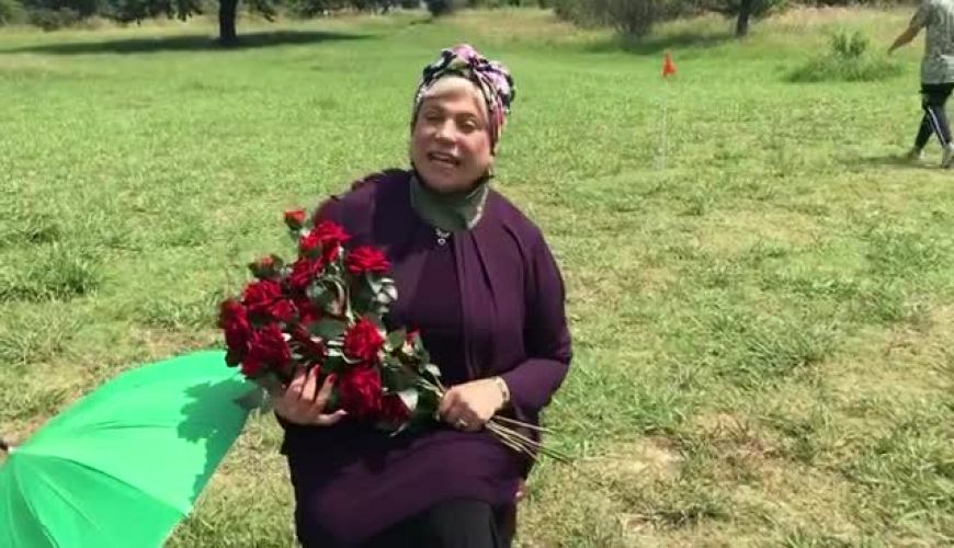 نقاشی از چهره متفاوت گوهر خیراندیش سر صحنه سریال نوبت لیلی