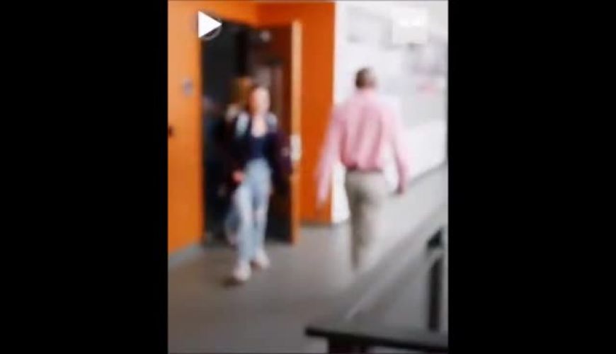 چالش سیلی زدن دانش آموز به معلم !!