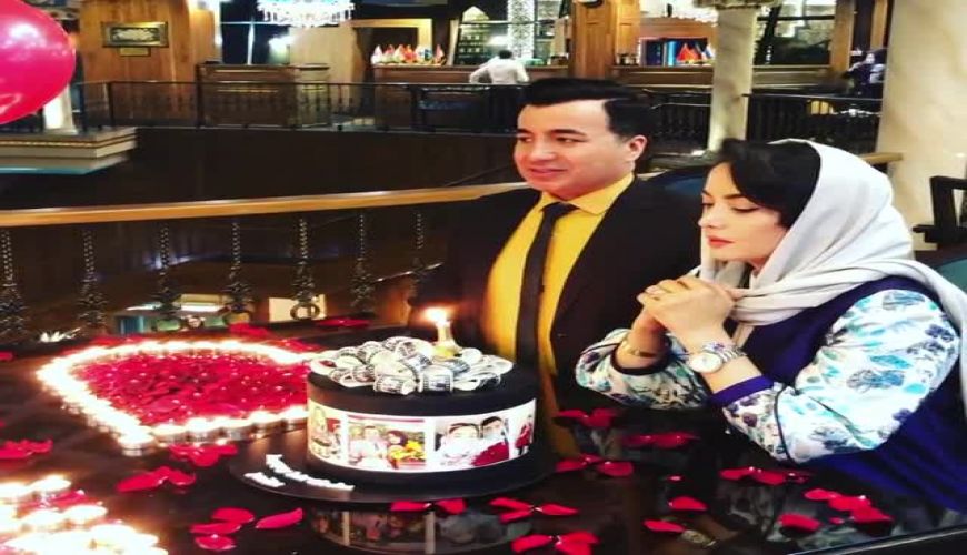 جشن تولد لیلا سعیدی مجری تلویزیون که شباهت زیادی به شیلا خداداد دارد