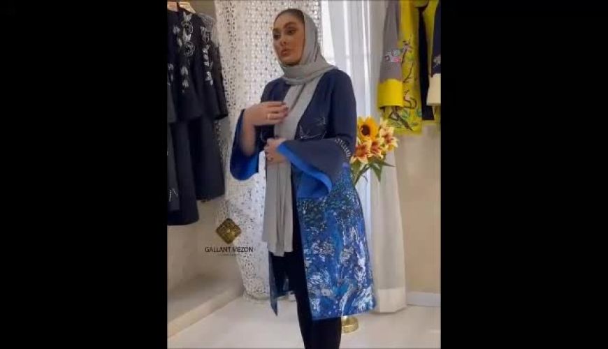 الهام حمیدی در حال انتخاب و پرو لباس