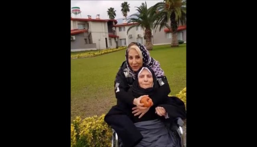 درگذشت مادر مرجانه گلچین بازیگر طنز تلویزیون