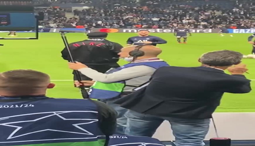 دیدار جذاب لیونل مسی و رونالدینیو در پاریس