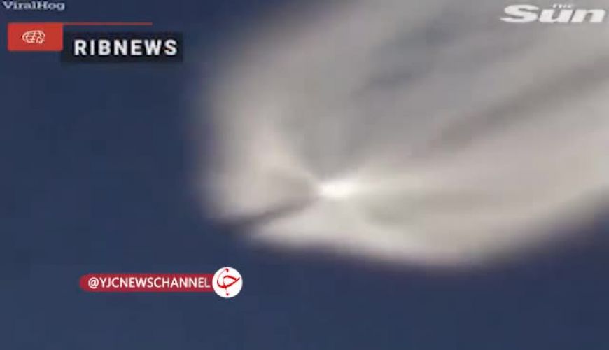 ظاهر شدن شیء عجیب شبیه به عروس دریایی در آسمان روسیه