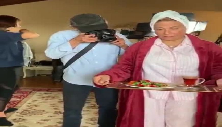 گوهر خیراندیش در پشت صحنه فیلم « فصل قاصدک» در آمریکا 