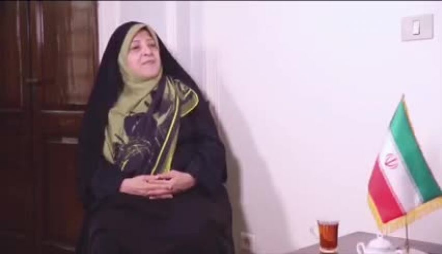  ماجرای دست دادن معصومه ابتکار با یک مقام آلمانی چه بود؟ 