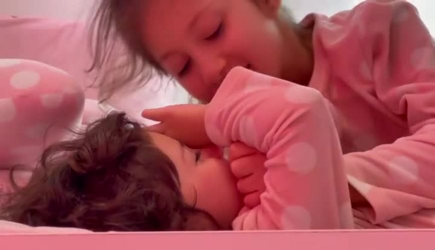 ویدیوی زیبا از خواهرانه های نبات و پناه دختران شاهرخ استخری