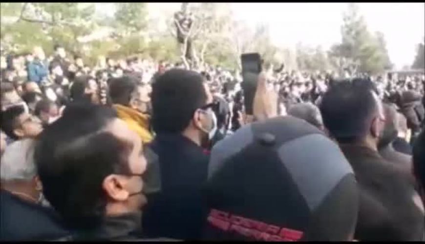 ناراحتی مادر علی انصاریان در اولین سالگرد درگذشت پسرش