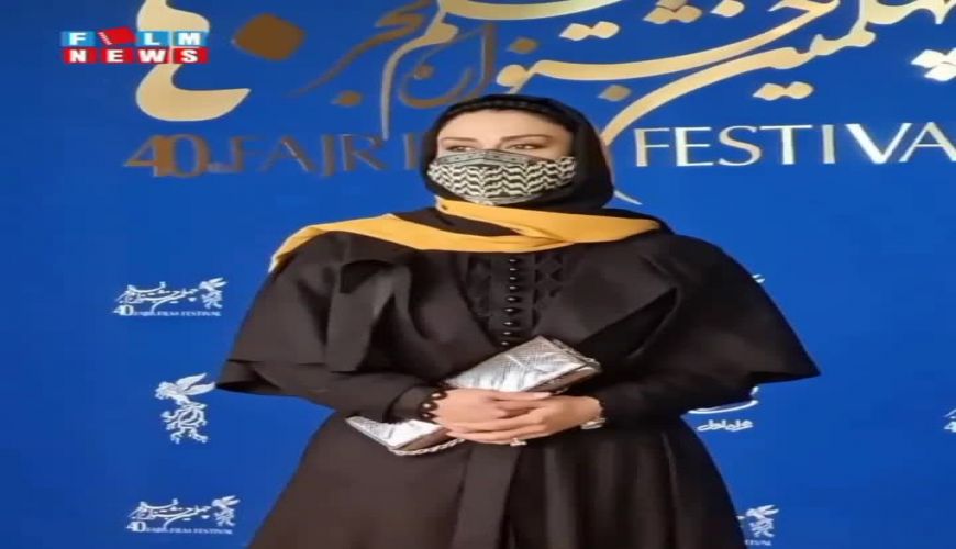 مریلا زارعی با استایلی شیک و زیبا در مقابل عکاسان جشنواره فجر