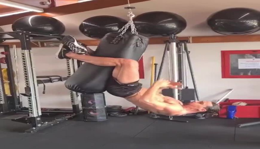  آمادگی بدنی فوق العاده زلاتان ابراهیموویچ در ۴۰ سالگی