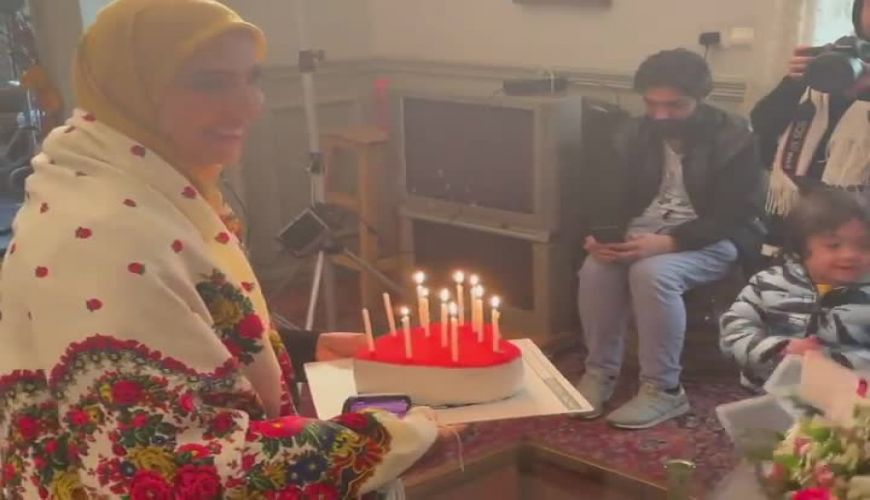 جشن تولد سورپرایزی سوگل طهماسبی به وقت ۳۶ سالگی
