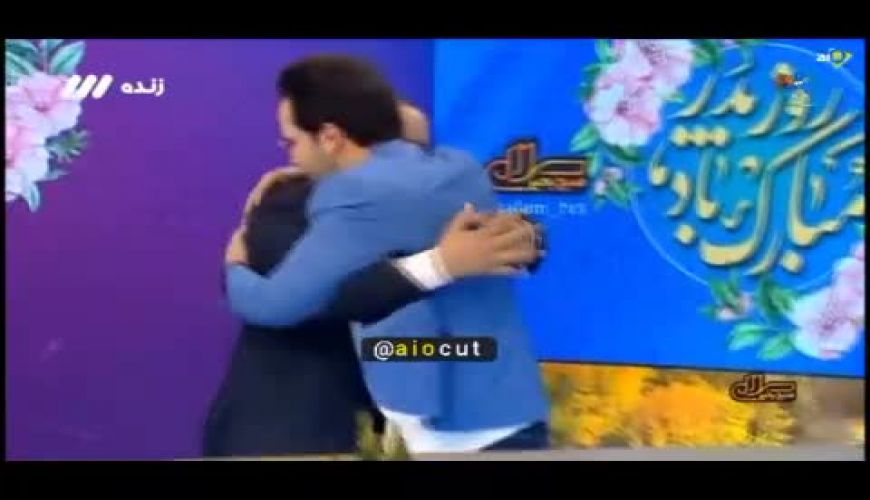 اشک های مجری جوان شبکه سه روی آنتن زنده در روز پدر