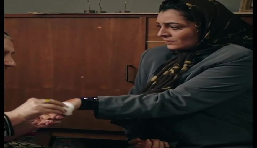 گریم ساره بیات در فیلم سینمایی عنکبوت