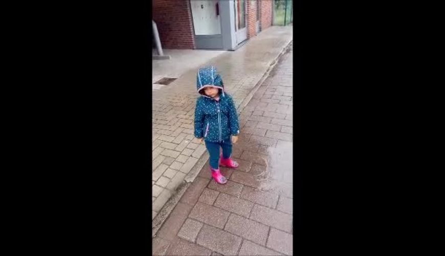 یک روز بارونی زیبا در محل زندگی سپیده بزمی پور در بلژیک