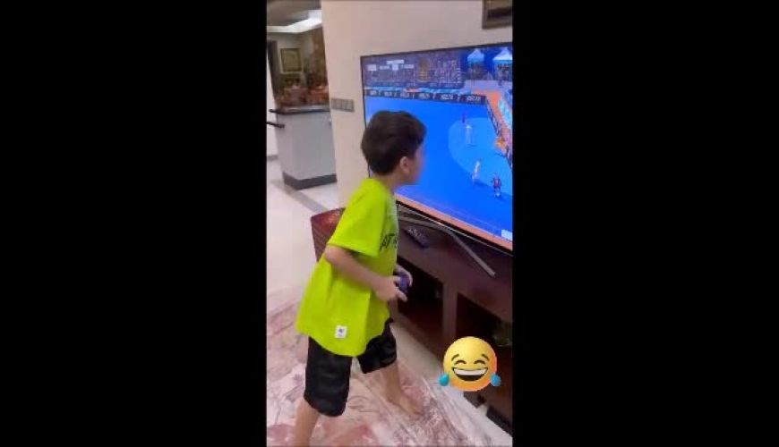 یک روز هیجانی در خانه ستاره سادات قطبی از شهرام شکیبا  تا امیرعلی پسرش