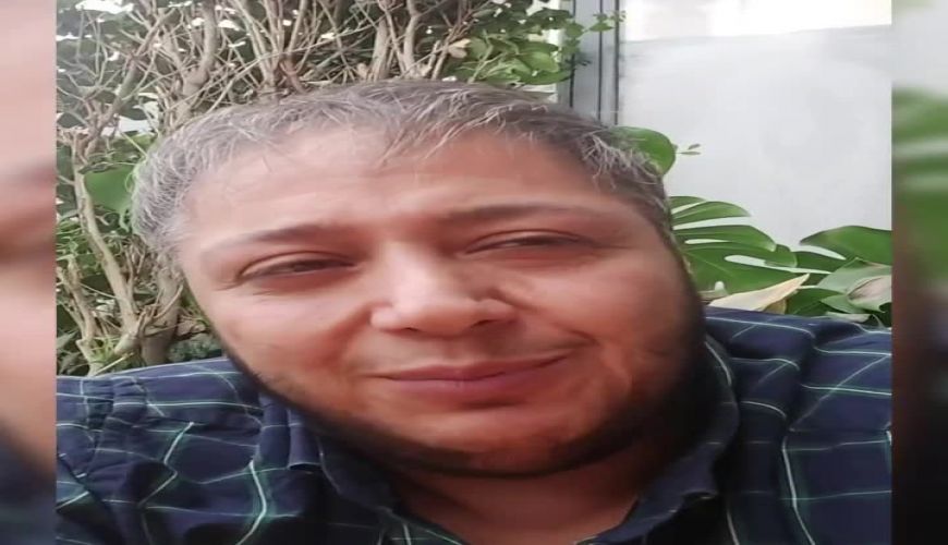 جشن اندوهگین و تنهایی مازیار لرستانی در یک کافه 