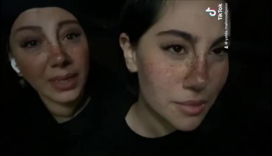 دابسمش زیبای زهرا داوودنژاد و دخترش یلدا زیر بارون دیروز تهران