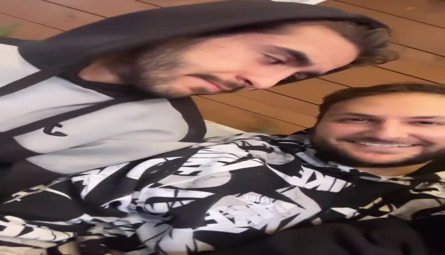 کری‌خوانی محمدرضا گلزار در پدل برای رقبا