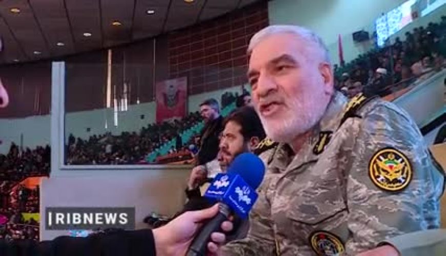  فرمانده کل سپاه تصویر کدام شهید را در اتاقش قرار داده است؟