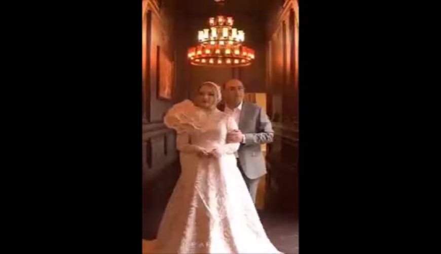 ششمین سالگرد ازدواج ثمین شایسته خواهر معروف لادن سلیمانی با یک لباس خاص