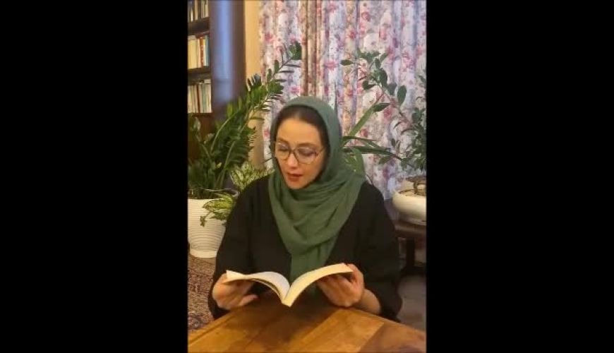 نمایی از اتاق نشیمن با صفای خانه شبنم مقدمی مجری شاد صداتو / رونمایی از گلخانه ایی که زیبایی خاصی به منزلش داده