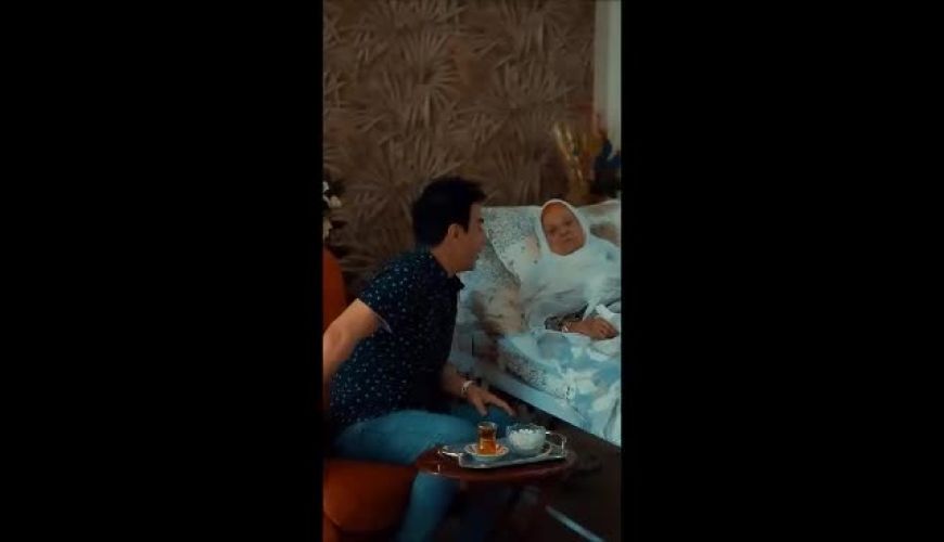 تولد ساده و عاشقانه عمو پورنگ در ۵۱ سالگی کنار مادر مهربانش که در بستر بیماری است / قشنگ تر و دلچسب تر از همیشه