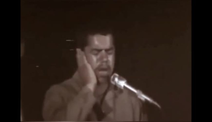 تصاویری از قرائت قرآن محمود کریمی در جبهه  