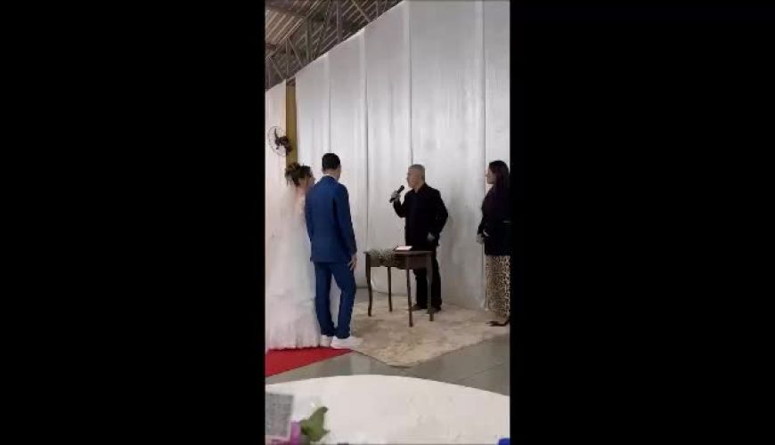 غش کردن داماد درست پیش از «بله» گفتن در جشن عروسی اش