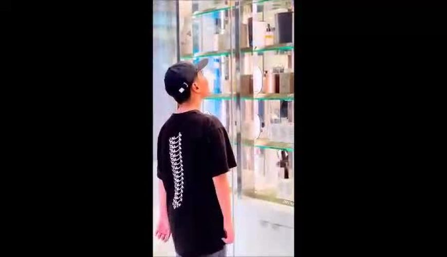 گفت‌وگوی عاشقانه ابراهیم اشرفی﻿ با پسرش پرواز﻿ در ویدیویی پر از اشک و عشق بی‌پایان