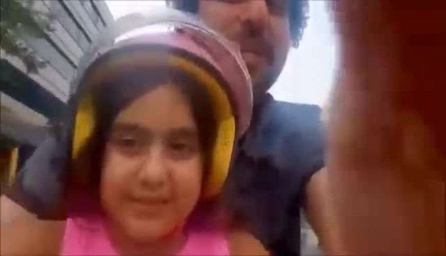 موتور سواری هیجان انگیز محسن کیایی و دخترش رز