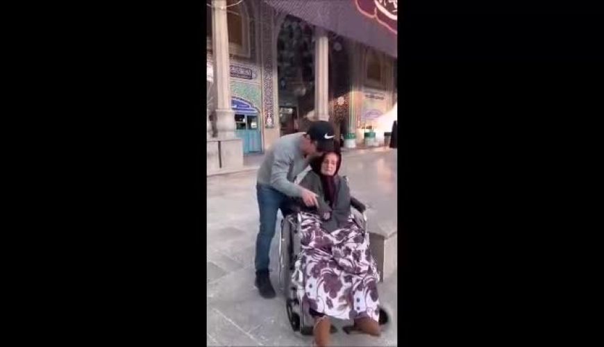 حضور عمو پورنگ و مادرش در حرم حضرت عبدالعظیم(ع)