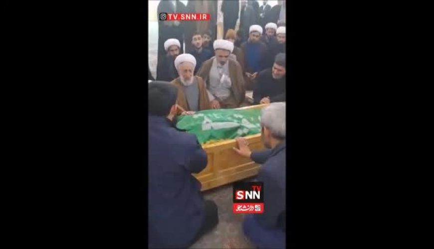 تصاویر گریه کاظم صدیقی بر جنازه پسرش 