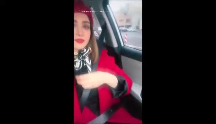 تیپ قرمز و یلدایی بهنوش طباطبایی در اولین روز زمستان