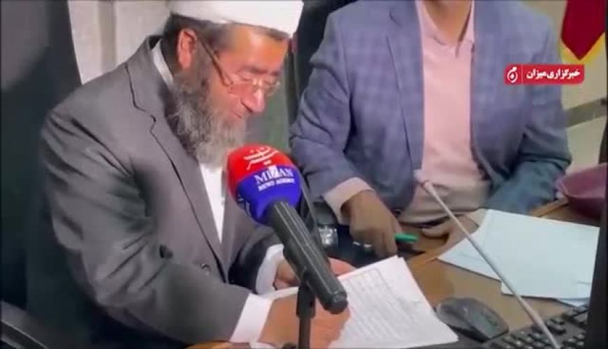 پدر امیرمحمد خالقی، قاتل پسرش را بخشید/لحظه بخشیدن قاتل امیرمحمد خالقی