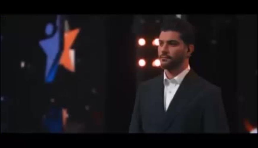 تشویق جانانه هادی چوپان و سینا مهراد به افتخار رزمندگان و سلحشوران پدافند در جنگ