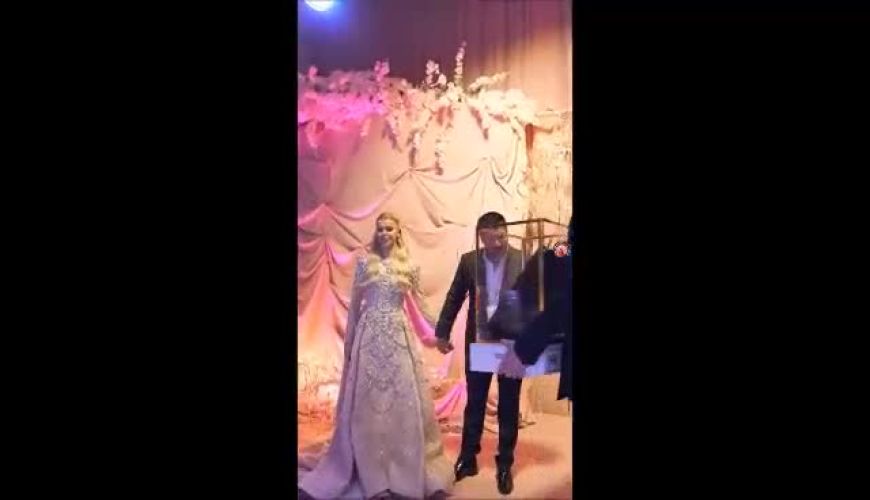 خانواده داماد، هم‌وزن عروس طلا هدیه دادند 