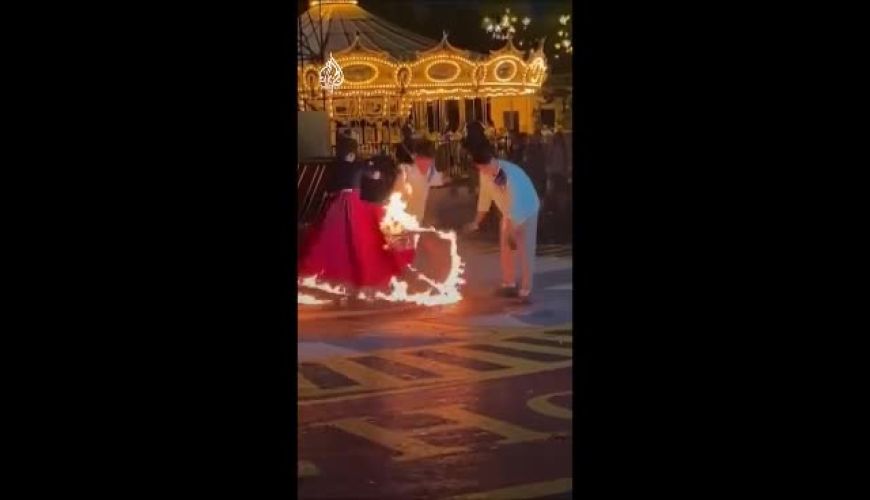 ویدئوی لحظه آتش‌گرفتن لباس اجراکننده رقص آتش در چین