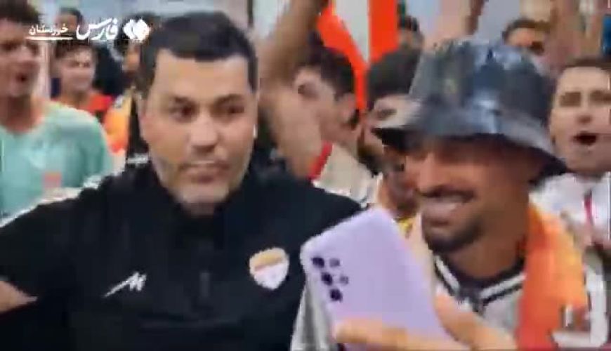 رامین رضاییان با استقبال گرم هواداران فولاد وارد اهواز شد